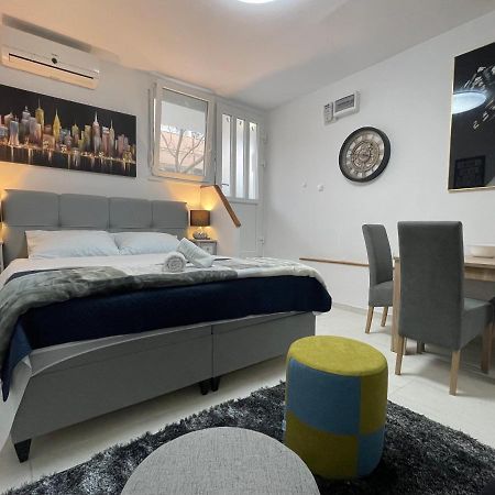 Old Town Bridge Apartment ザダル エクステリア 写真
