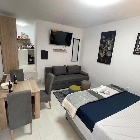 Old Town Bridge Apartment ザダル エクステリア 写真